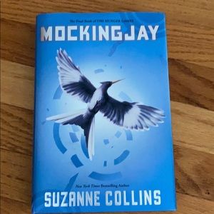 Mockingjay 3rd book of Hunger games series